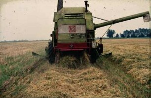 Fotografie: Mähdrescher selbstfahrend