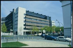 Blick auf das Gebäude der Deutschen Rentenversicherung