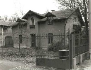 Dresden-Blasewitz, Loschwitzer Straße 21. Villa "Sankt Petersburg" (1872). Seitengebäude