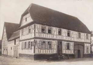 Geschlossene Hofanlage