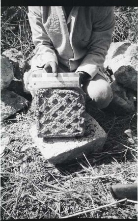 Hobomo, Relief Stone 3 (HBM: Stn. 3)