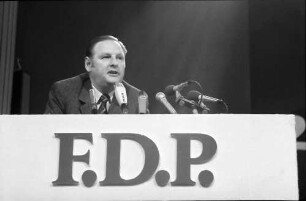 Freiburg: Stadthalle; FDP 22. Bundesparteitag, Ansprache: Generalsekretär Karl-Hermann Flach
