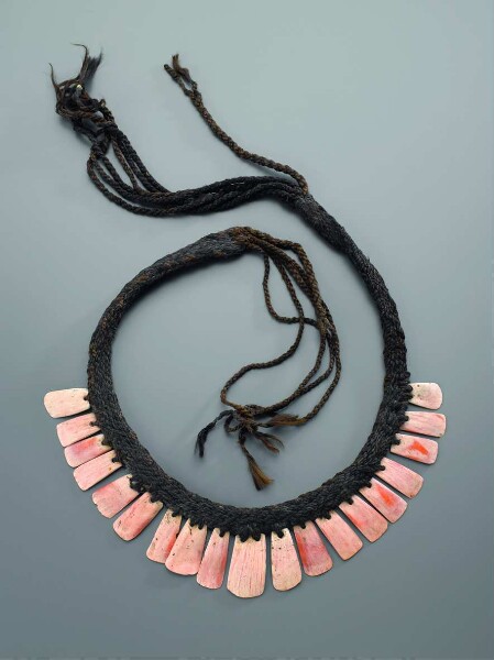 Collier de disques de coquillages