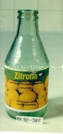 Flasche Zitronensaft "Zitrona"