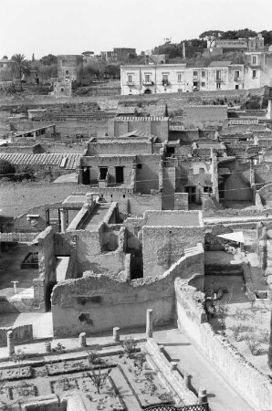 Blick über die Überreste der antiken Stadt Herculaneum