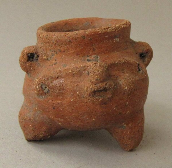 Clay vessel