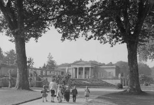 Potsdam. Sanssouci, Schloß Charlottenhof, von Nordosten