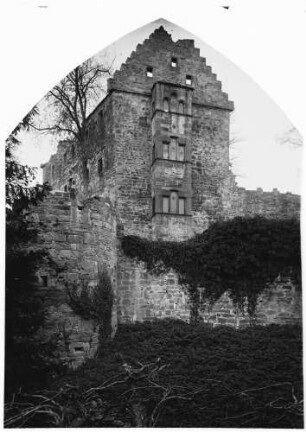 Minneburg Palas Ansicht von Südosten auf die Giebelwand