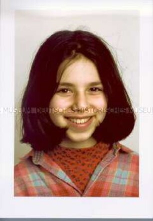"Inci" aus der Serie: Kinder einer Schulklasse, Portraits 1990-1998