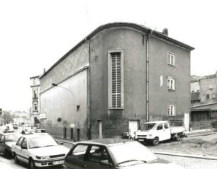 Mittweida, Theaterstraße 1. Lichtspieltheater (um 1925). Straßenansicht mit Treppenhaus