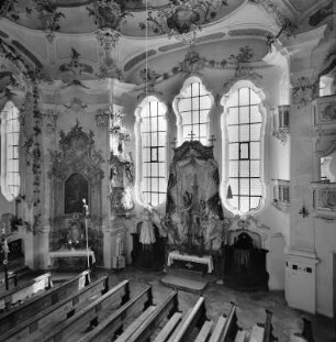Welden (Kreis Augsburg). Votivkirche Sankt Thekla (ab 1756; J. A. Dossenberger). Altarraum