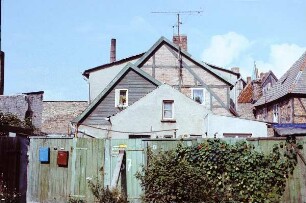 DDR. Historische Altstadtbebauung, wohl im Ostseeraum