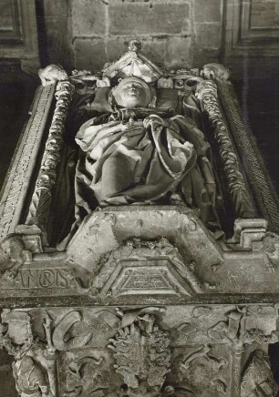 Magdeburg, Dom St. Mauritius und St. Katharina, Innenaufnahme, Chorumgang : Tumba der Königin Editha, Aufsicht