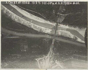 Bahnhof und Brücke Großhesselohe (1700 m)