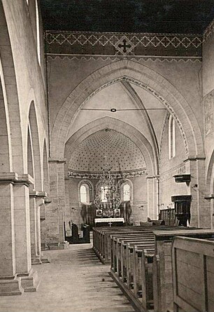 Dipoldiswalde. Kirche Sankt Nikolai (Nikolaikirche). Hauptschiff von Westen
