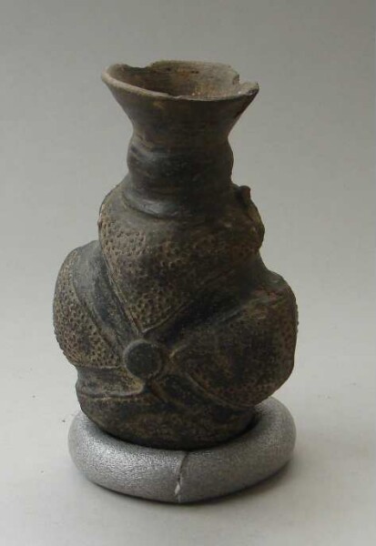 Clay vessel