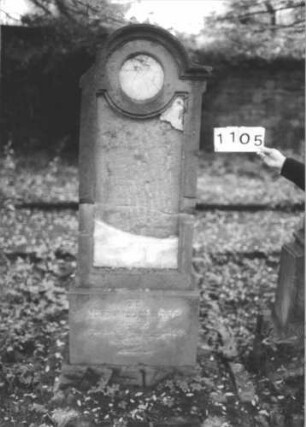Grabstein 1105