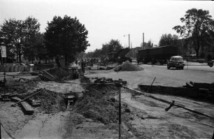 Verbreiterung der Ettlinger Allee in Höhe der Nürnberger Straße mit Einbau von Fußgängerinseln.