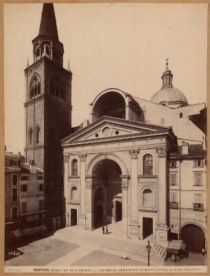 Sant’Andrea, Mantua: Ansicht der Fassade zur Piazza Mantegna