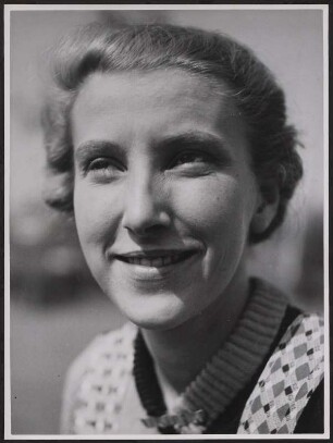 Portrait einer jungen Frau