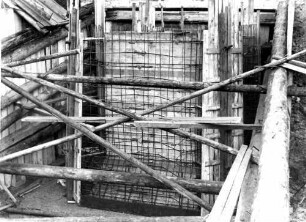 Lauffen Brücke 5147 Baustelle Behelfsbrücke Fundament Widerlager Abstützung Erdreich