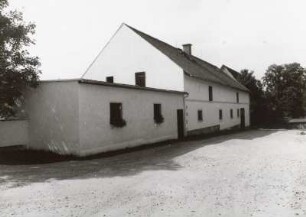 Wirtschaftsgebäude