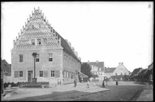 Mühlberg an der Elbe. Rathaus mit Neustädter Markt