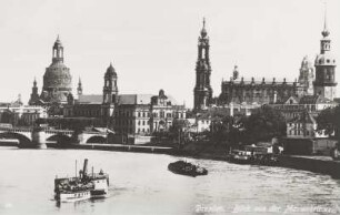 Blick von der Marienbrücke über die Elbe gegen Augustusbrücke, Brühlsche Terrasse, Frauenkirche, Ständehaus, Hofkirche, Schloßturm und Hotel Bellevue