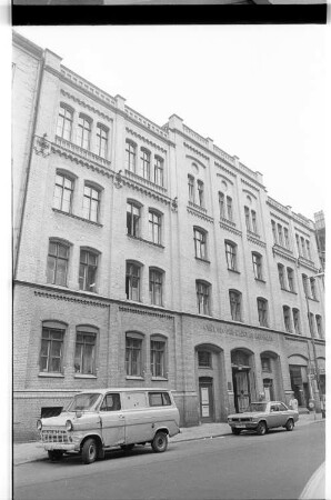 Kleinbildnegativ: Oranienstraße, 1977