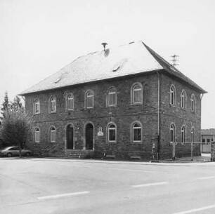 Ehem. Volksschule; Hadamar, Schulstraße (Niederzeuzheim) 5