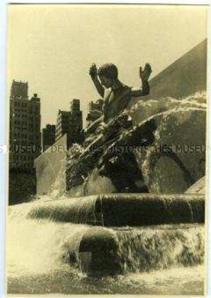 Brunnenfigur am Rockefeller Center, Manhattan, New York City