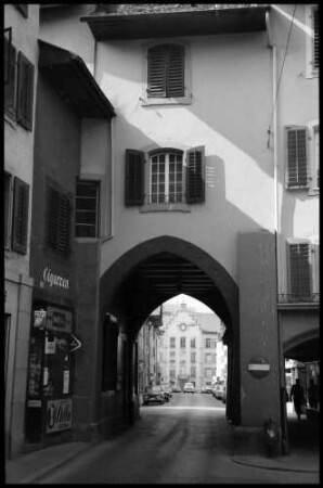 Aarau: Tordurchblick auf Rathausgasse