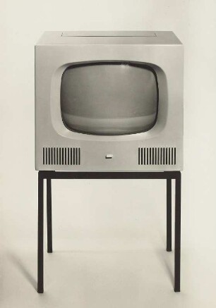 Braun Fernsehgerät „HF 1“
