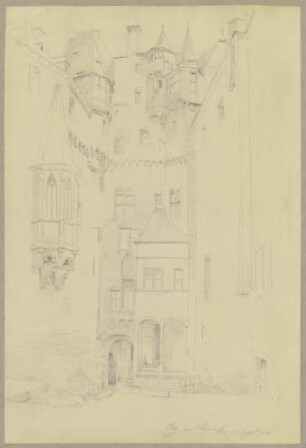 Innenhof der Burg Eltz