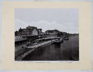 Blick von der Augustusbrücke in Dresden auf Helbig´s Etablissement (umgebaute letzte Häuser des Italienischen Dörfchens), dahinter die zweite Semperoper (Hoftheater) und das Hotel Bellevue (bis 1853 Calberlasche Zuckersiederei)