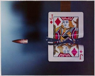 "Cutting the Playing Card Quickly" aus dem Portfolio "Seeing the Unseen"