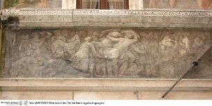 Fassadengestaltung des Palazzo Milesi, Fries mit der Geschichte der Niobe