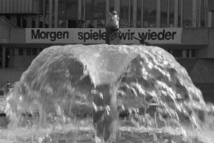 Badisches Staatstheater. Beginn der Spielzeit 1985/1986