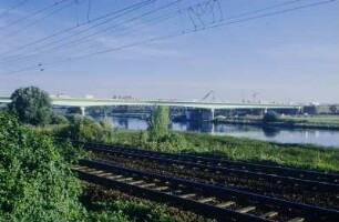 Elbebrücke Dresden