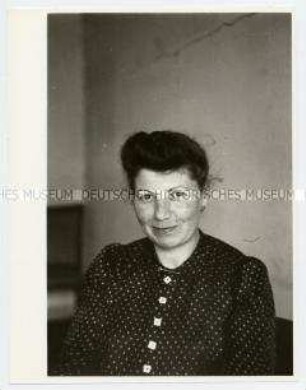 Lilly Becher