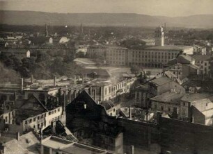 Zerstörungen Zweiter Weltkrieg. Rondellplatz in Richtung Postdirektion