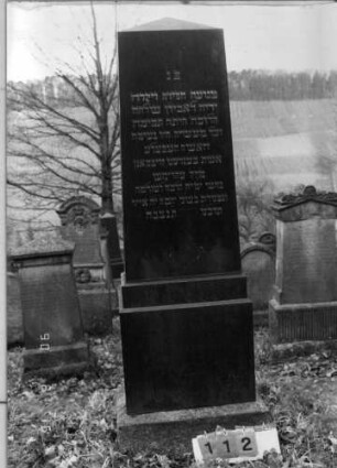 Grabstein 112