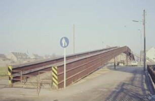 Gehwegüberführung, Duisburg-Mündelheim