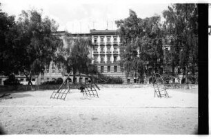Kleinbildnegativ: Chamissoplatz, 1980