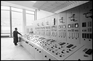 Latschau: Lünerseekraftwerk, Schaltraum