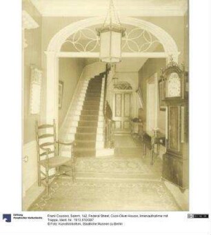 Salem, 142, Federal Street, Cook-Oliver House, Innenaufnahme mit Treppe