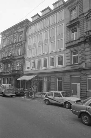 Einrichtung eines Fraktionshauses für die Gemeinderatsfraktionen von Karlsruhe im Gebäude Hebelstraße 13