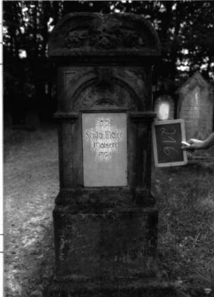 Grabstein 216
