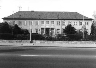 ehem. Stabsgebäude; Eschwege, Niederhoner Straße 44