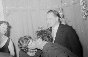 Silvesterfeier im Berliner Künstlerclub Möwe